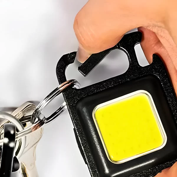 Lanterna Recarregável Chaveiro Multifunção Led Cob Abridor - Image 4